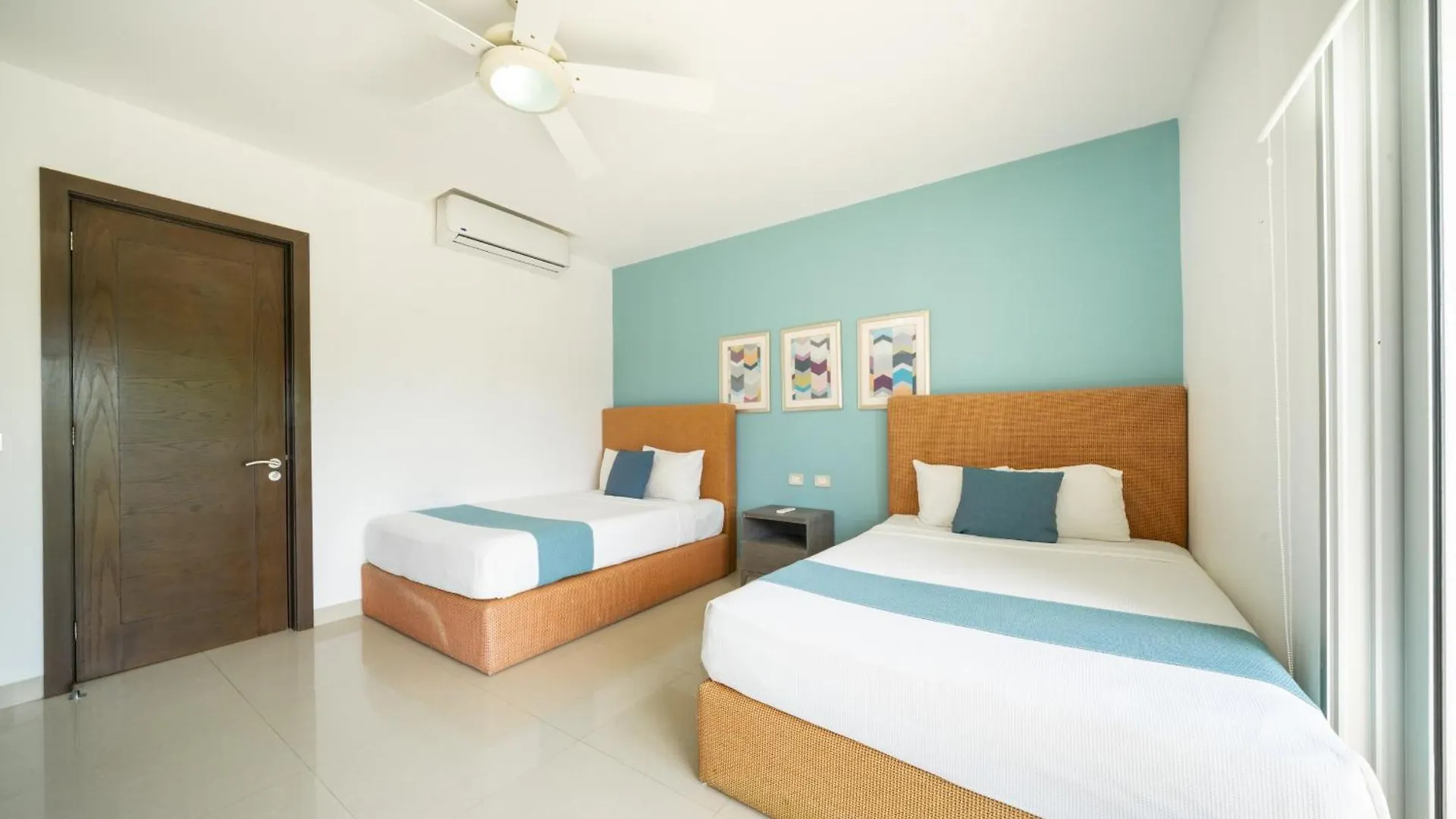 Luxury 2 Bedroom Condo With Tub & Infinity Pool - Beach Side At Mareazul - Sirenita G Playa del Carmen Holiday home